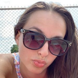 Meet your Posher, Jayonnah